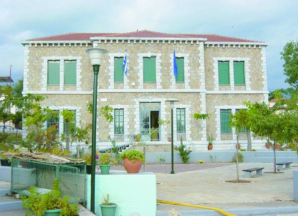 “Ποιητής και κόσμος” στο Πανεπιστήμιο Πελοποννήσου