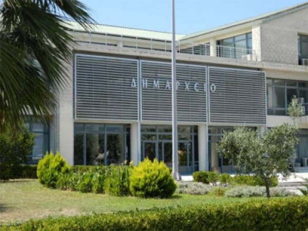 Ορκίστηκε δημοτικός σύμβουλος στη Μεσσήνη οφειλέτης στο Δημόσιο