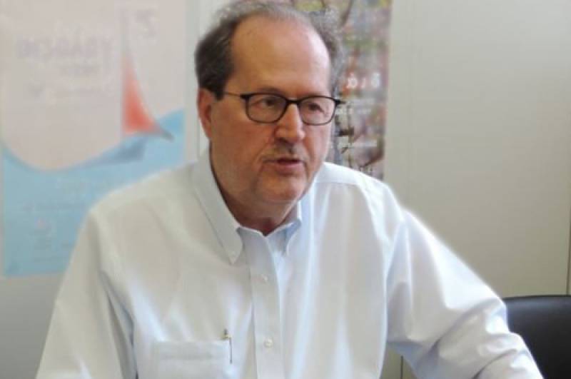 Και με τον αστυφύλακα και με τον χωροφύλακα ο δήμαρχος Καλαμάτας για τα συλλαλητήρια