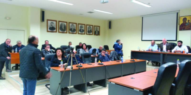 Τριφυλία: Απόφαση στήριξης συμβασιούχων κόντρα στην πρόταση του δημάρχου