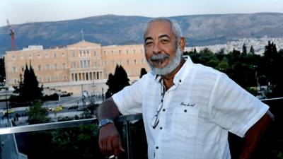 Λεονάρδο Παδούρα: Οι άνθρωποι πρέπει να προσδιορίσουν μόνοι τους την ιστορική τους μοίρα