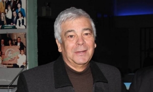 Γιάννης Μόρτζος: "Ο Κουν δεν θα ανέβαζε ποτέ στην Επίδαυρο Αριστοφάνη με γραβάτες"