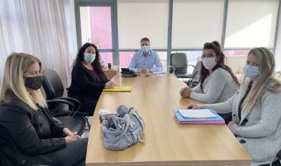 Ενημέρωση γονέων για την πορεία των έργων στο Δημοτικό Σχολείο Πεταλιδίου