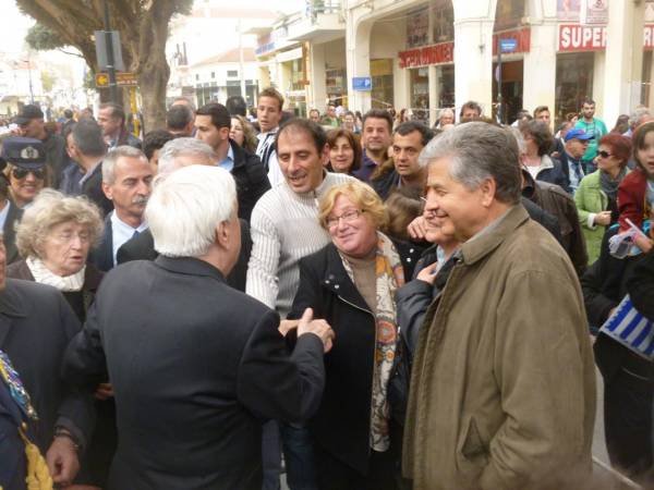 Ο Πρόεδρος χαιρέτησε τους Καλαματιανούς (βίντεο)