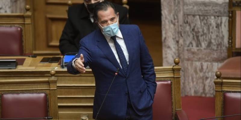 Γεωργιάδης: Τη Δευτέρα ανακοινώσεις για κλειστούς χώρους - Τι είπε για τα προνόμια των εμβολιασμένων