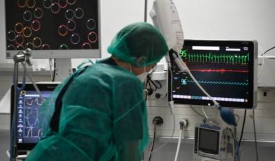 Καπραβέλος: Οι ασθενείς με Όμικρον χτύπησαν την πόρτα της Εντατικής