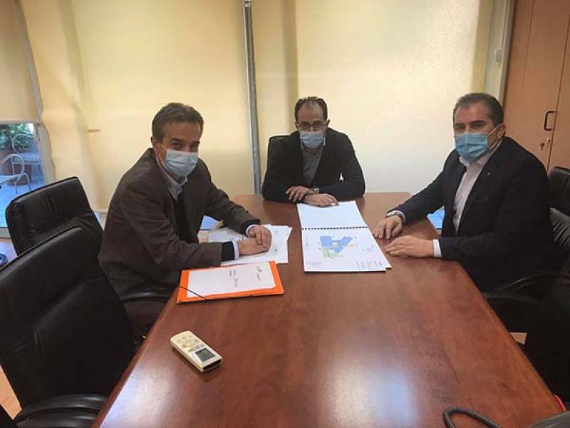 Εξοπλισμός σε σχολεία της Καλαμάτας