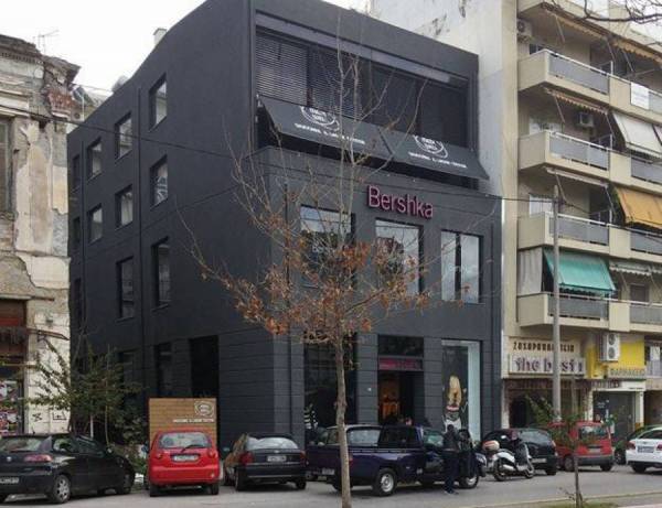 Σύλληψη 36χρονης για κλοπή στο "Bershka" της Καλαμάτας