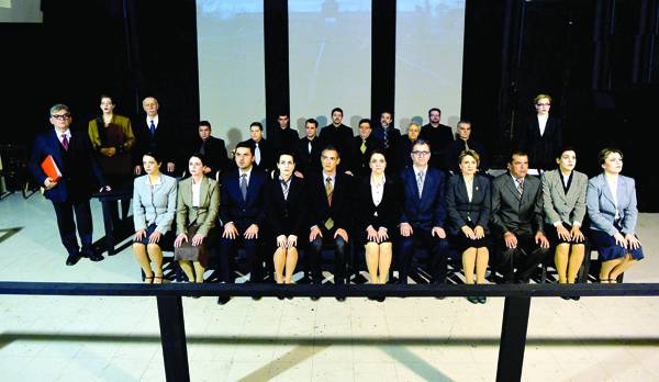 Ολοκληρώνονται οι πρόβες της “Ανάκρισης” του Πέτερ Βάις