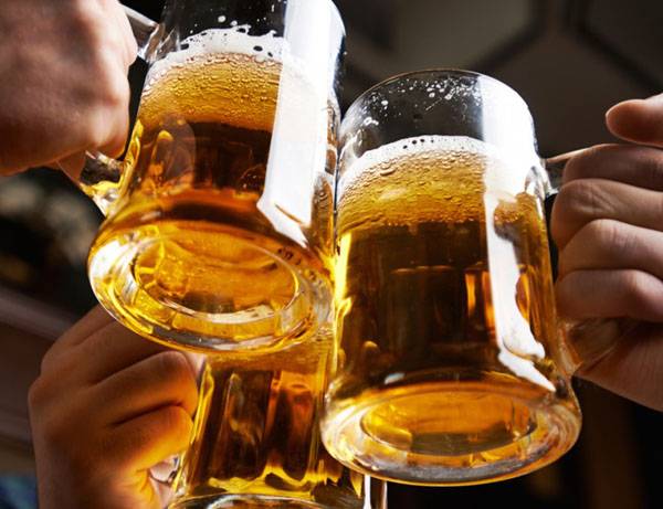 Φεστιβάλ Μπίρας στον πεζόδρομο της Αμφείας