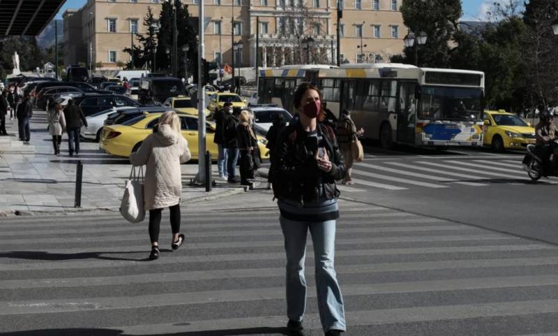 Τέλος η μάσκα στους εξωτερικούς χώρους από το Σάββατο - Η ανακοίνωση του υπ. Υγείας