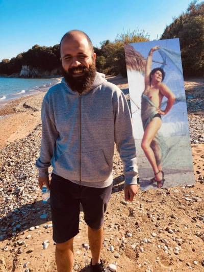 Ο σκηνοθέτης Κωνσταντίνος Σταθόπουλος στη «Ε»: «Για μένα οι άνθρωποι είναι το μεγαλύτερο ερέθισμα»