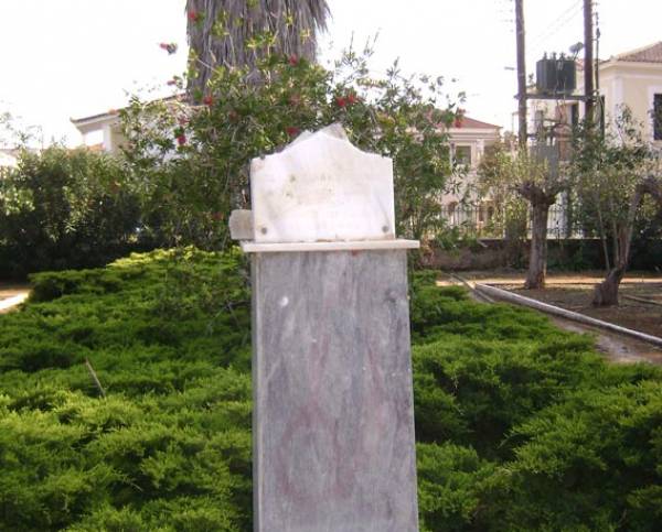 Πρωτοφανείς βανδαλισμοί στο πάρκο Βλαχέρνας