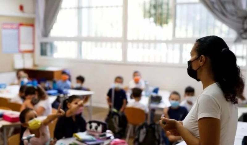 Αίγυπτος: Με δύο αρνητικά τεστ η είσοδος των ανεμβολίαστων εκπαιδευτικών στα σχολεία