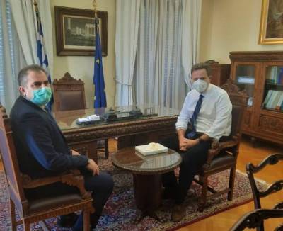 Βασιλόπουλος σε Σκυλακάκη: Αίτημα για κατασκευή αθλητικού κέντρου στη δυτική πόλη (βίντεο)