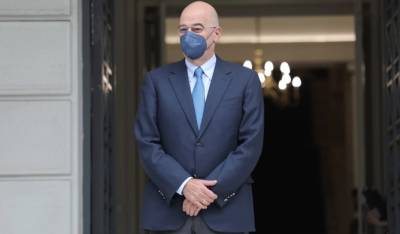 Δένδιας: Το «τρίπτυχό» του για τη Διεθνή Ημέρα για την Εξάλειψη της Βίας κατά των Γυναικών