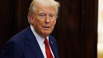 Ντ. Τραμπ: Αν η συνάντηση με τον Ζελένσκι «πάει καλά», μπορεί να ακολουθήσει μία με τον Πούτιν