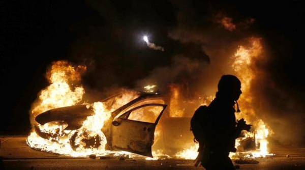 ΗΠΑ: Προσωρινή απαγόρευση πτήσεων πάνω από το Φέργκιουσον