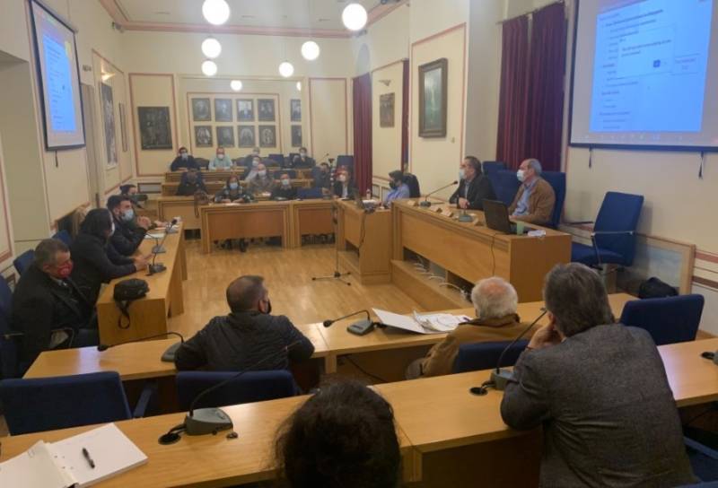 Συνάντηση για ενεργειακά κτήρια στο ιστορικό δημαρχείο Καλαμάτας