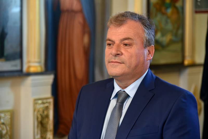 Καρβέλας κατά Καφαντάρη για γήπεδο Πύλου