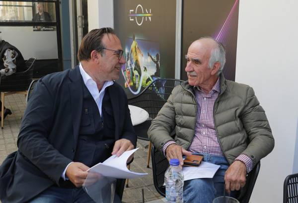 Συνάντηση με Κόκκαλη για την Καλλιρρόη