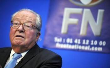 Λεπέν: Λυπάμαι, εδώ δεν είμαι Charlie