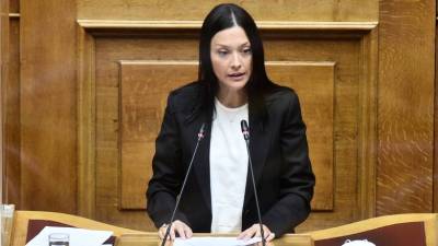 Ν. Γιαννακοπούλου: Σειρά αυταρχικών ηγετών παίρνουν μαθήματα από τον κ. Πούτιν