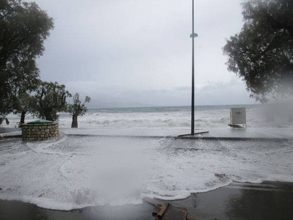 Ευκαιρία για αρπαχτές μετά από την κακοκαιρία
