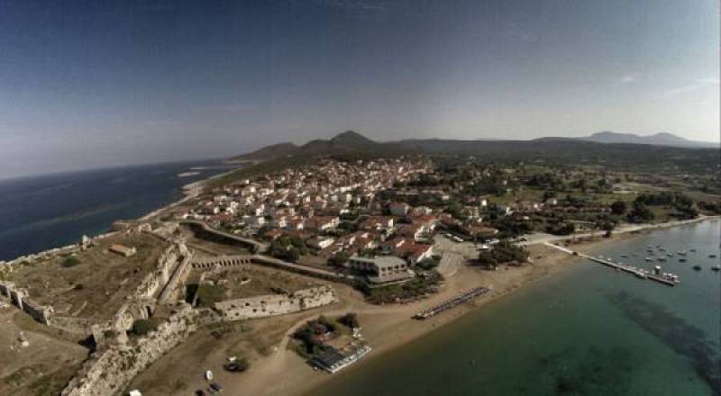 Δημοπρατείται η ανάπλαση της πλατείας Μεθώνης