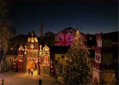 Αγαπημένες πόλεις της Ελλάδας έβαλαν τα γιορτινά τους (Βίντεο)