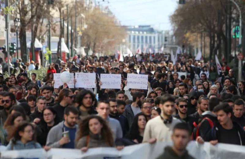 Διαμαρτυρίες χωρίς αμφισβήτηση και πολιτική όραση