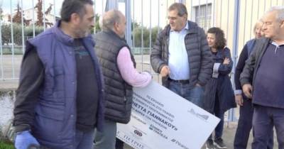 Μαρινάκης για το ξήλωμα πινακίδας από δήμαρχο Πατρών: «Είμαστε με τα καλά μας;» - Η απάντηση Πελετίδη (Βίντεο)