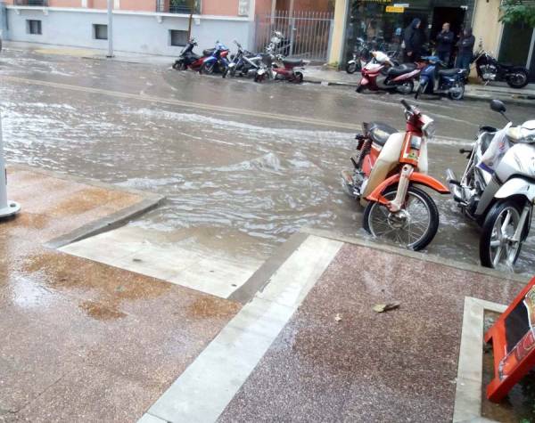 Μετά από 10 χρόνια ο Νίκας ψάχνει χρήματα για τη Φαρών