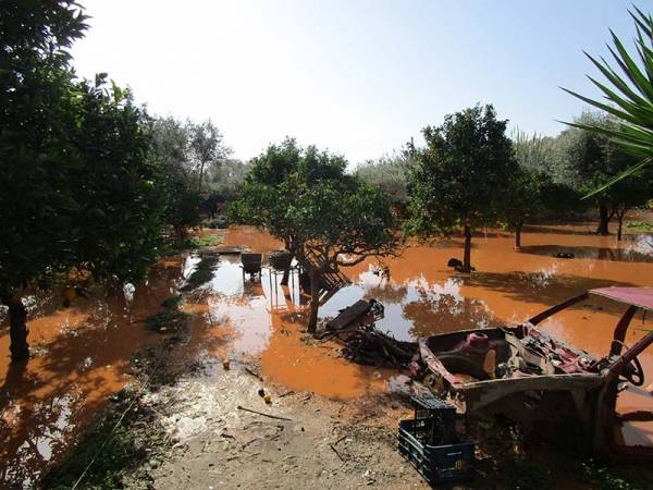 Νέες ζημιές από τη βροχόπτωση στην Καλαμάτα