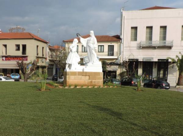 Καλαμάτα: Αποκαλυπτήρια από τον ΠτΔ του συμπλέγματος αγαλμάτων για την εθνεγερσία