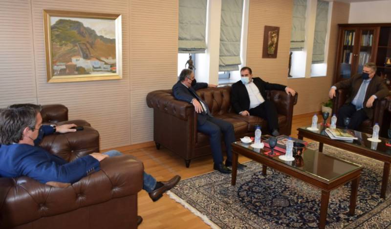 Ο διοικητής της 6ης ΥΠΕ στον δήμαρχο Καλαμάτας