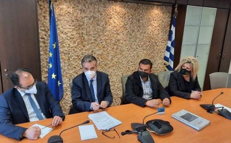 Σύμβαση για αναβάθμιση Γυμνασίου Μελιγαλά