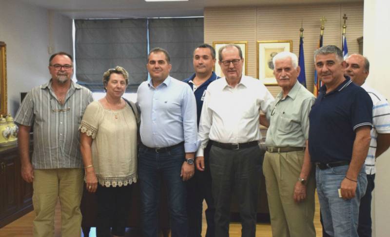 Η Παμμεσσηνιακή Ομοσπονδία Αμερικής και Καναδά στο Δημαρχείο Καλαμάτας