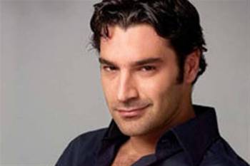 Ο Παπακαλιάτης στη Βοϊδοκοιλιά για γυρίσματα