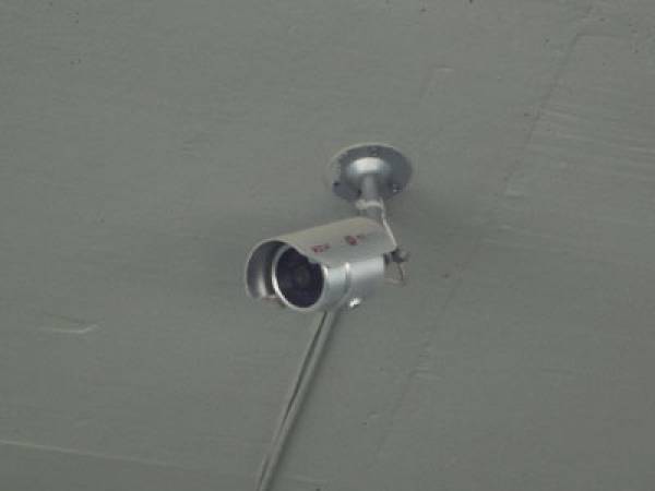 Η κάμερα συνέλαβε τον κλέφτη στο Κόκλα