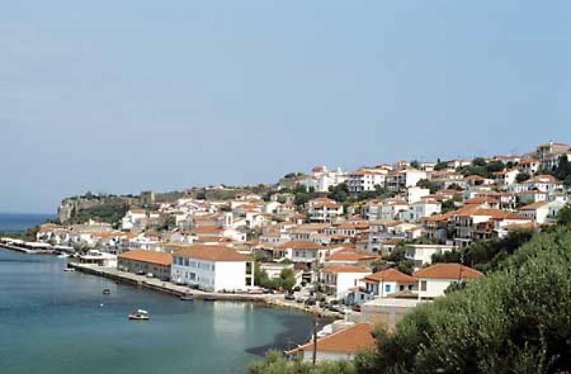 Σκληρή αντιπαράθεση Καφαντάρη με Καρβέλα για βιολογικό Κορώνης