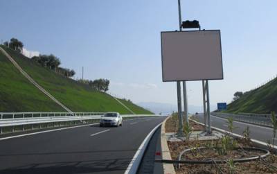 Υποσχέσεις Νίκα για το φωτισμό