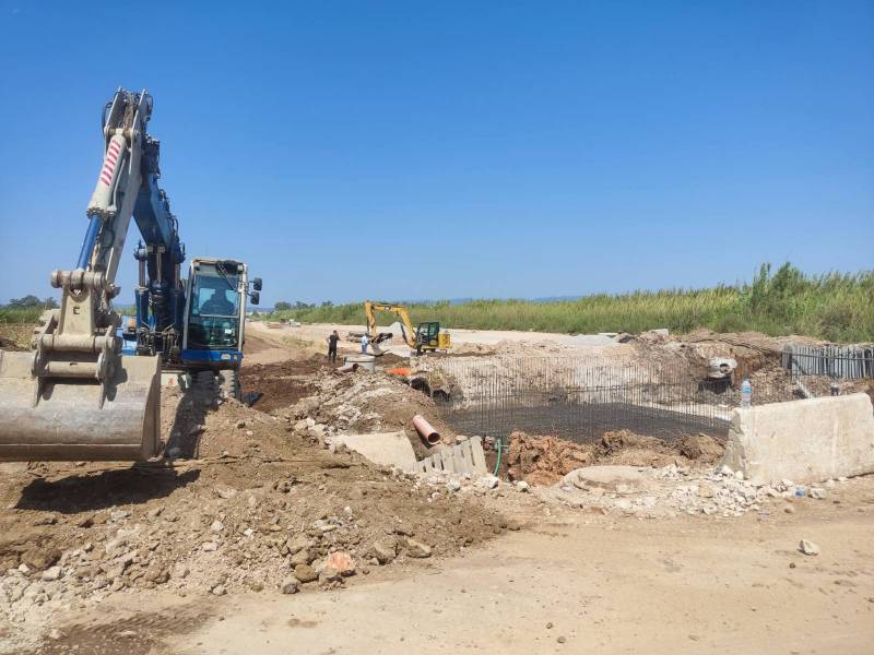 Καλαμάτα - Μεθώνη: Εργασίες σε διάφορα μέτωπα του έργου (βίντεο-φωτογραφίες)