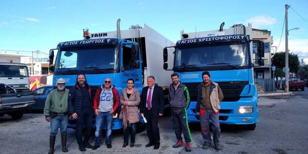 Δύο ακόμη απορριμματοφόρα απέκτησε ο Δήμος Τριφυλίας