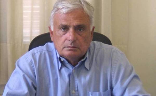 Εξόφληση των ιδιωτών από το «πλεόνασμα» των εσόδων ζητεί ο Δημ. Μανιάτης