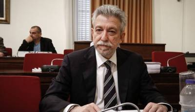 Υποψήφιος με το ΠΑΣΟΚ ο Σταύρος Κοντονής