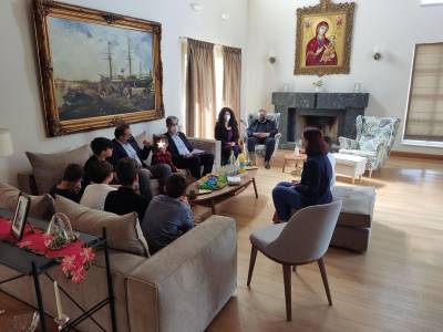 Δήμος Καλαμάτας: Παρέδωσε δώρα στην “Κιβωτό του Κόσμου” στην Καλαμάτα