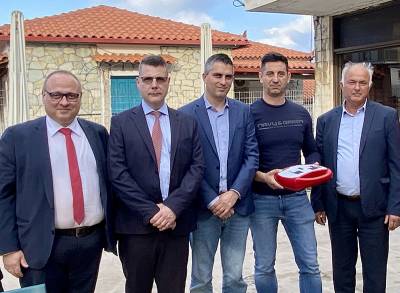 Κορινθία: Δωρεά ιατρικού εξοπλισμού στο αγροτικό ιατρείο Σοφικού