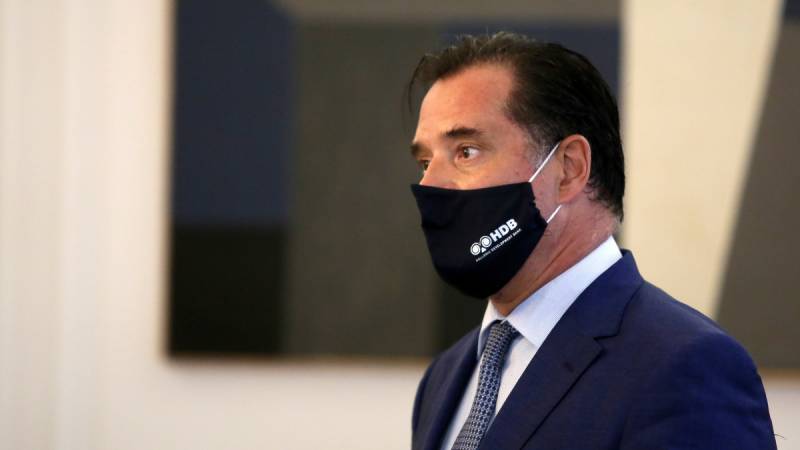 Γεωργιάδης: Δεν μπορεί να εξισώνεται η πίστη με το κομμωτήριο