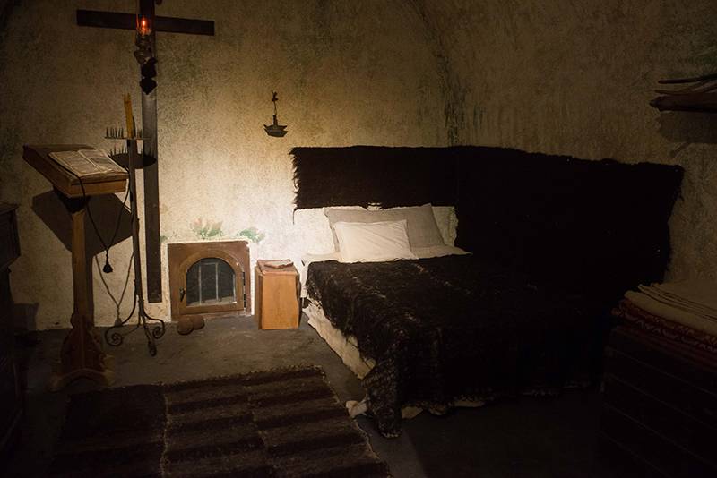 Εγκαινιάστηκε το κελί του Παπαφλέσσα στη Μονή Βελανιδιάς